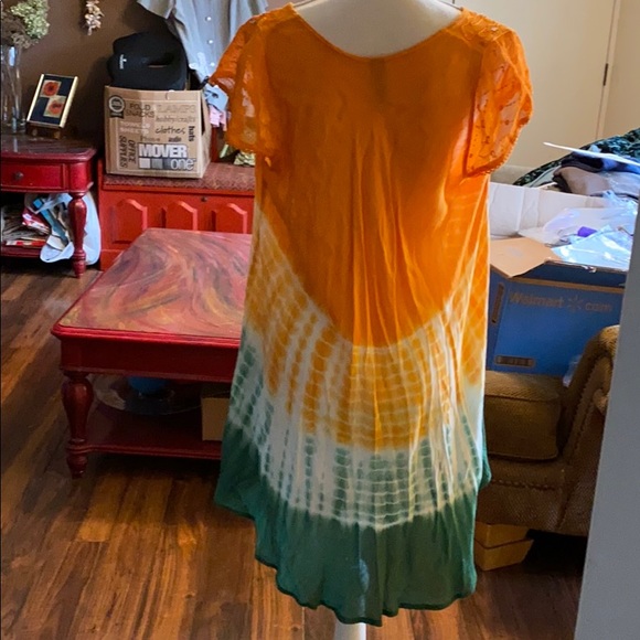 Orange, Green, & White Dress or Tunic - Picture 2 of 6